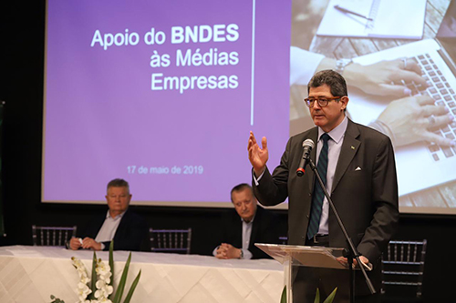Read more about the article BNDES lança linha de financiamento voltada para médias empresas